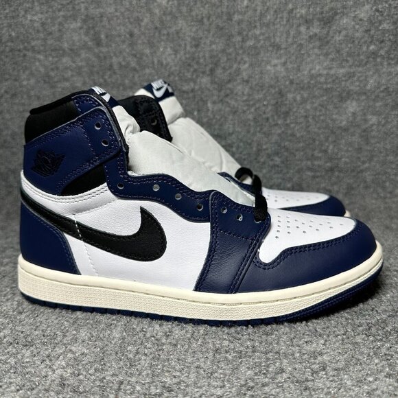 Jordan 1 Retro High OG Midnight Navy Shoes DZ5485-401 Mens 5 / Womens 6.5 - Picture 1 of 10